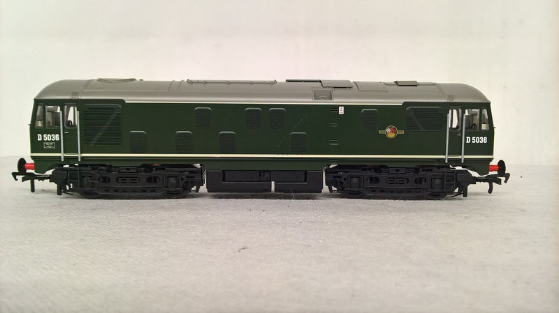 Bachmann Scenecraft 32-415 Class 24/0 D5036 BR Green Small Yellow Panel DCC Ready Pre-Owned