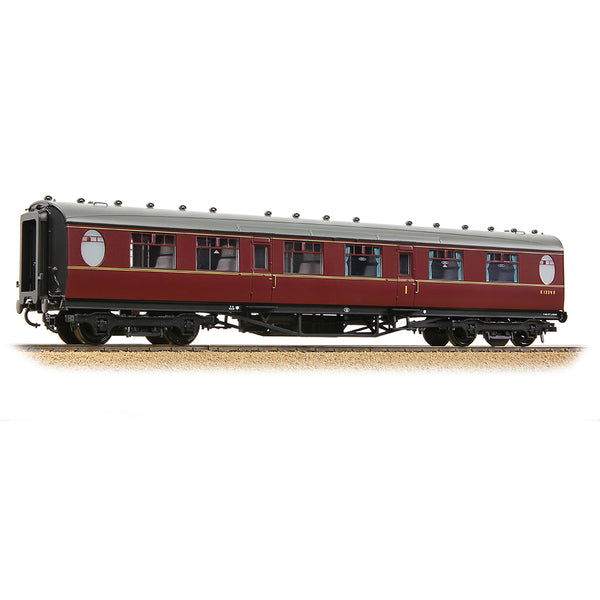 Bachmann 34-412A Thompson Composite Corridor BR Maroon OO Gauge