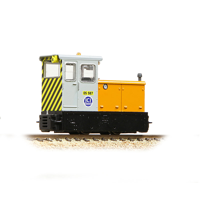 Bachmann Narrow Gauge 392-028 Baguley-Drewry 70HP Diesel ICI Orange/Grey OO9 DCC Ready