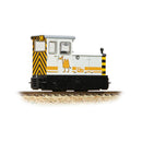 Bachmann Narrow Gauge 392-029 Baguley-Drewry 70HP Diesel British Industrial Sands White OO9 DCC Ready