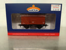 Bachmann 38-385B LNER 12T Ventilated Fruit Van BR Bauxite (Early) OO Gauge