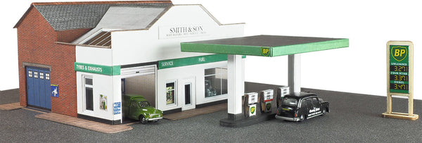 Metcalfe PN181 N Scale Service Station
