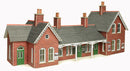 Metcalfe PO237 00/H0 Scale Country Station