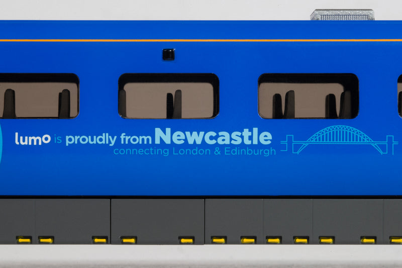 Hornby R30102 LUMO Class 803 no. 803005 Five Car Train Pack DCC Ready OO Gauge
