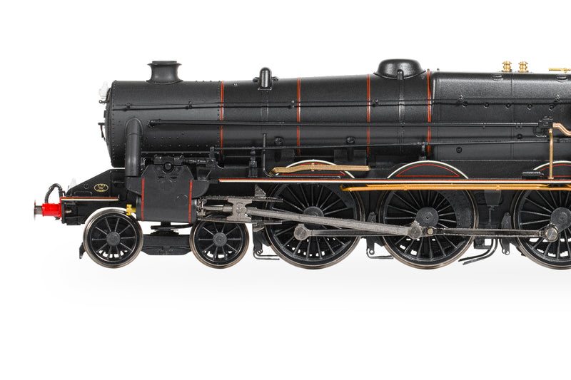 Hornby R30389 BR Stanier 'Late Caprotti' 5MT 'Black 5' No.44748 DCC Ready OO Gauge