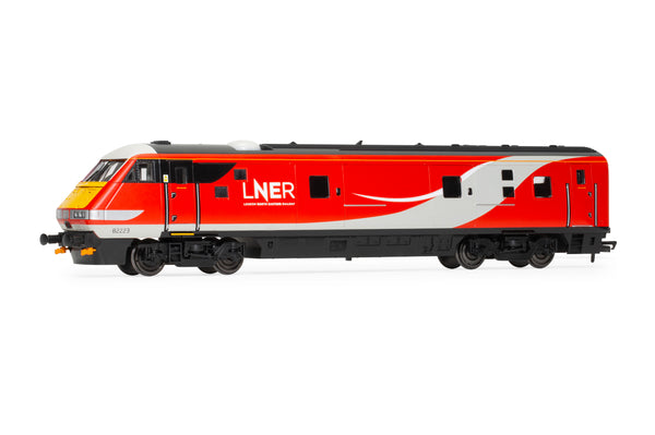 Hornby R40450 LNER Mk4 DVT No. 82223 With Working Lights DCC Ready OO Gauge
