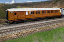 Hornby R40454 LNER Gresley Corridor Brake Composite Coach '21437' OO Gauge