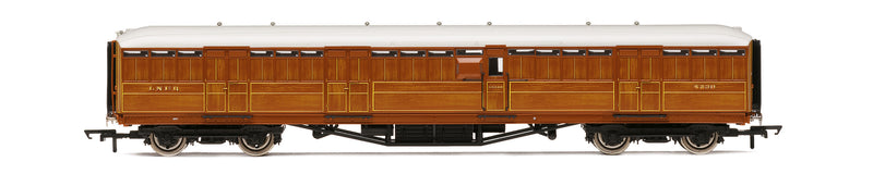 Hornby R40456 LNER Gresley Passenger Brake Van '4239' OO Gauge