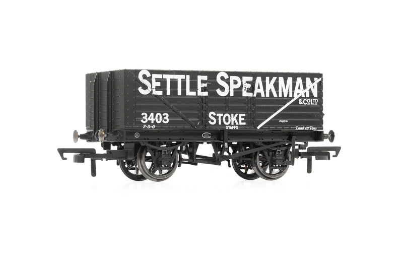 Hornby R60116 (Pack of 3) Plank Wagons 'Houghton', 'Thos Lebon', 'Settle Speakman' OO Gauge