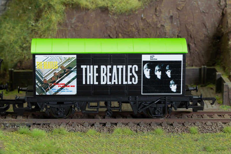 Hornby R60184 The Beatles 'Please Please Me' & 'With the Beatles' Wagon OO Gauge