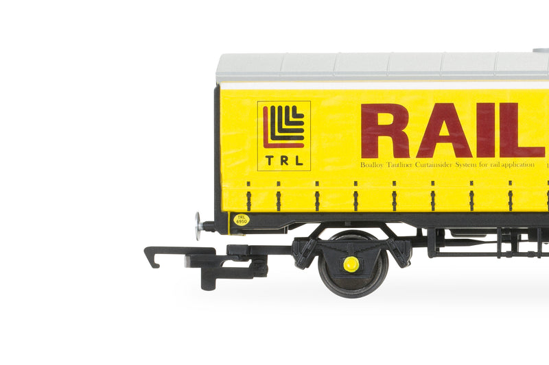 Hornby Railroad R60216 Railner PVA Van OO Gauge