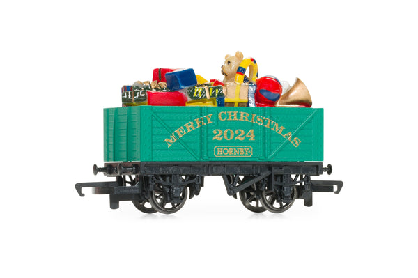 Hornby R60262 7 Plank Christmas Wagon 2024 OO Gauge