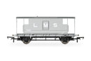 Hornby R60285 LMS, 20T Brake Van No. 730071, OO Gauge