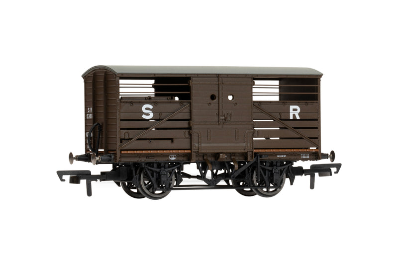 Hornby R60287 SR Maunsell, 10T Cattle Wagon No. 53698, OO Gauge