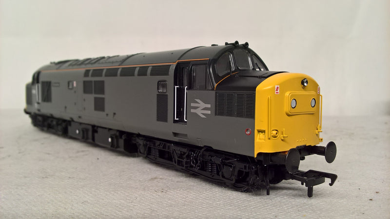 Bachmann 35-311 Class 37/0 37262 'Dounreay' BR Engineers Grey DCC Ready OO Gauge (Pre-owned)