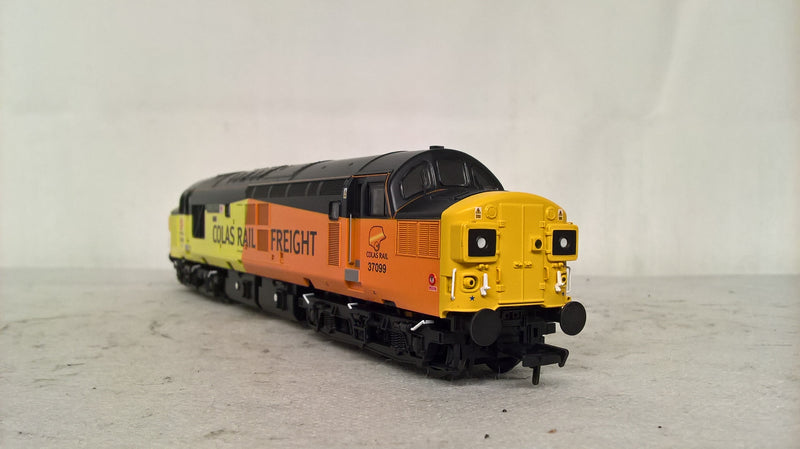 Bachmann 32-789 Class 37/0 37099 "Meal Evans" Colas DCC Ready OO Gauge (Pre-owned)