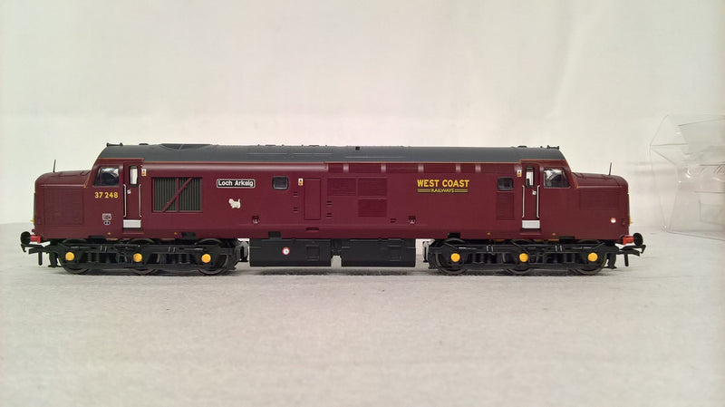 Bachmann 32-780V Class 37/2 West Coast Railways "Loch Arkaig" 37248 Produced Exclusively For Model Rail DCC Sound Fitted OO Gauge (Pre-owned)