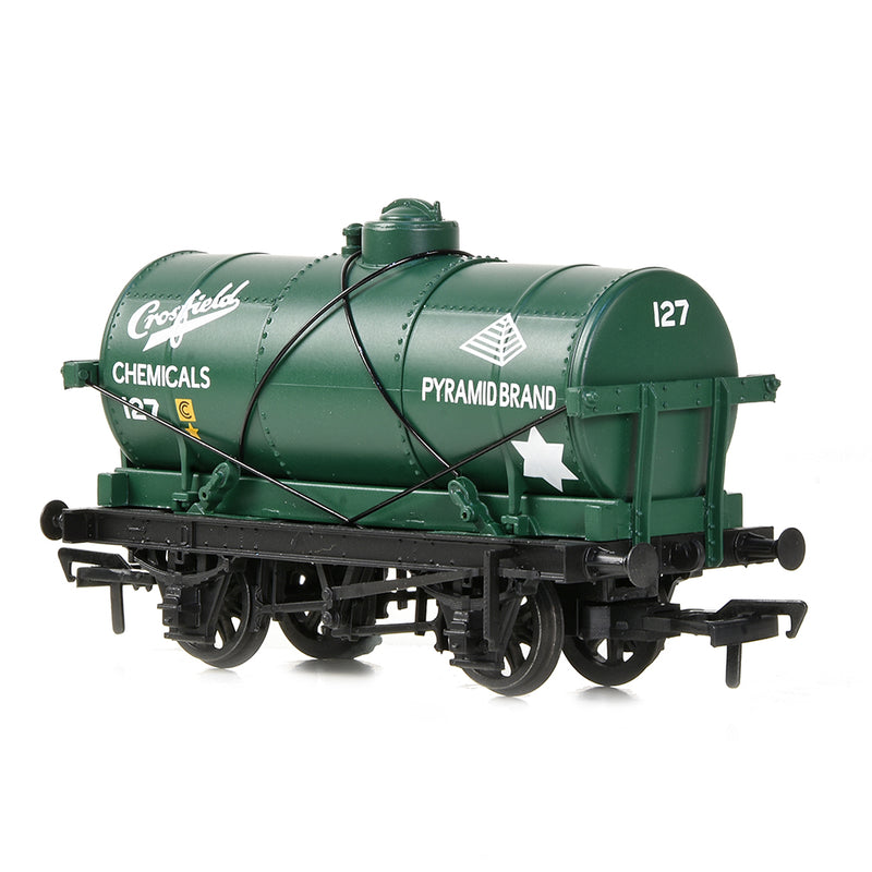 Bachmann 37-682A 14 Ton Tank Wagon 'Crosfield Chemicals' Green OO Gauge