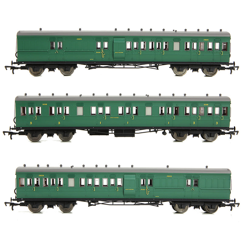 EFE Rail E86013 LSWR Cross Country 3-Coach Pack SR Malachite Green OO Gauge