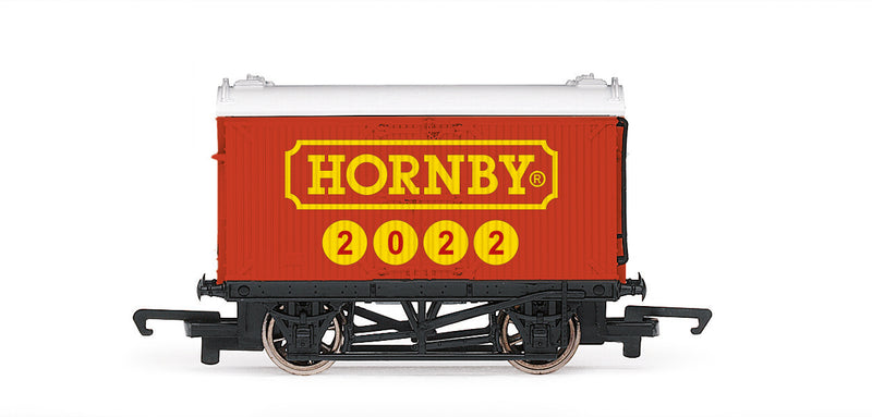 Hornby R60075 Hornby 2022 Refrigerated Van OO Gauge