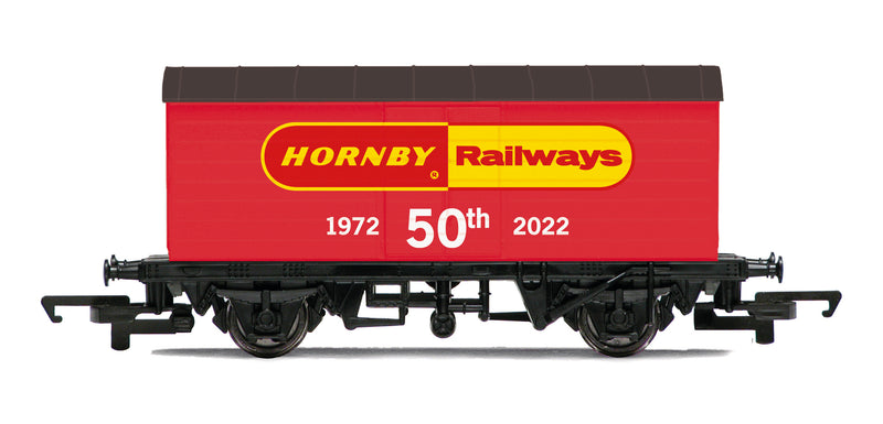 Hornby R60086 Hornby 50th Anniversary Box Van OO Gauge